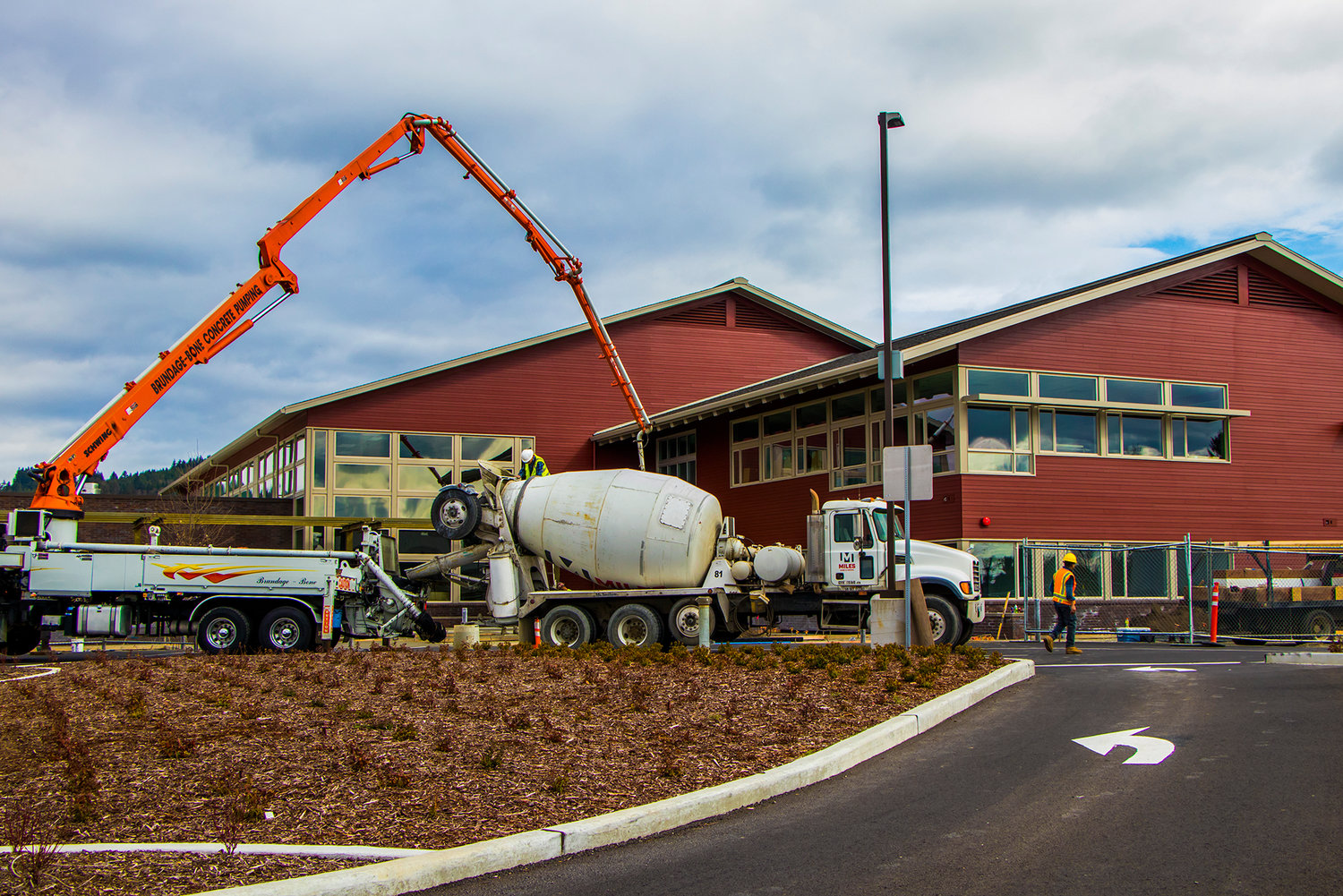 Crews continue construction on the Orin C. Smith Elementary building Thursday afternoon in Chehalis.