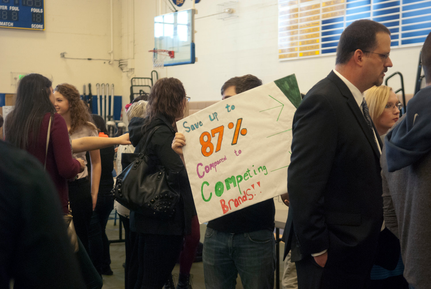 More than 400 juniors from Centralia and W.F. West high schools gathered Thursday morning for the trade show portion of Washington Business Week at Centralia College. The students tried to interest new investors — judges from the community — in their business ideas.
