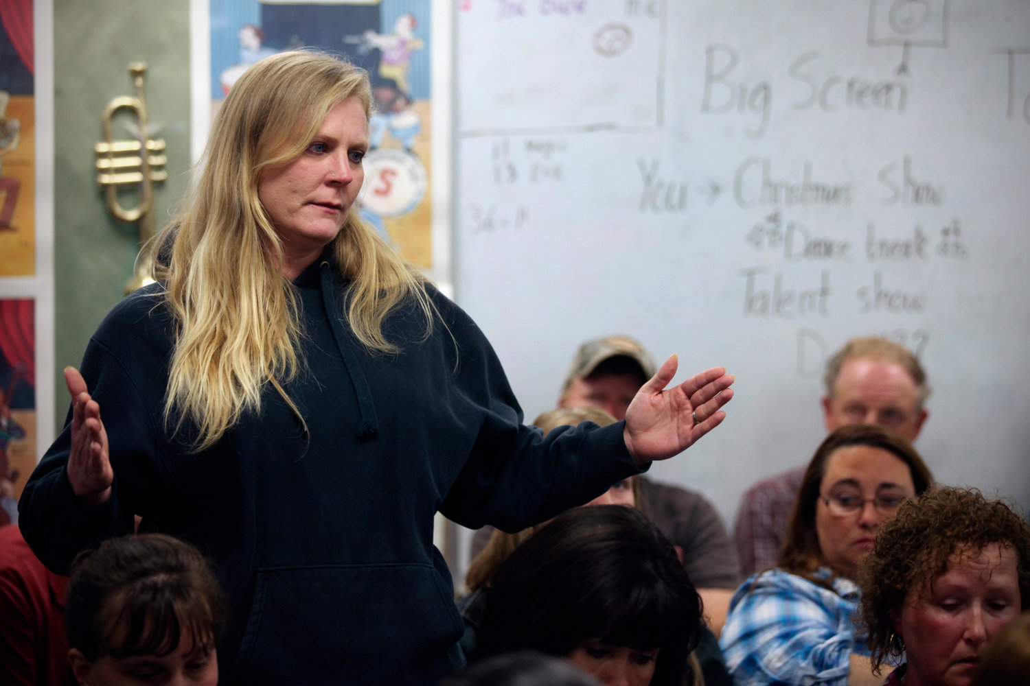 Beth Corder, who has a daughter in the Onalaska Elementary fifth grade class at the center of a sex education controversy, voices her concern during a meeting of the Onalaska School Board Monday evening.