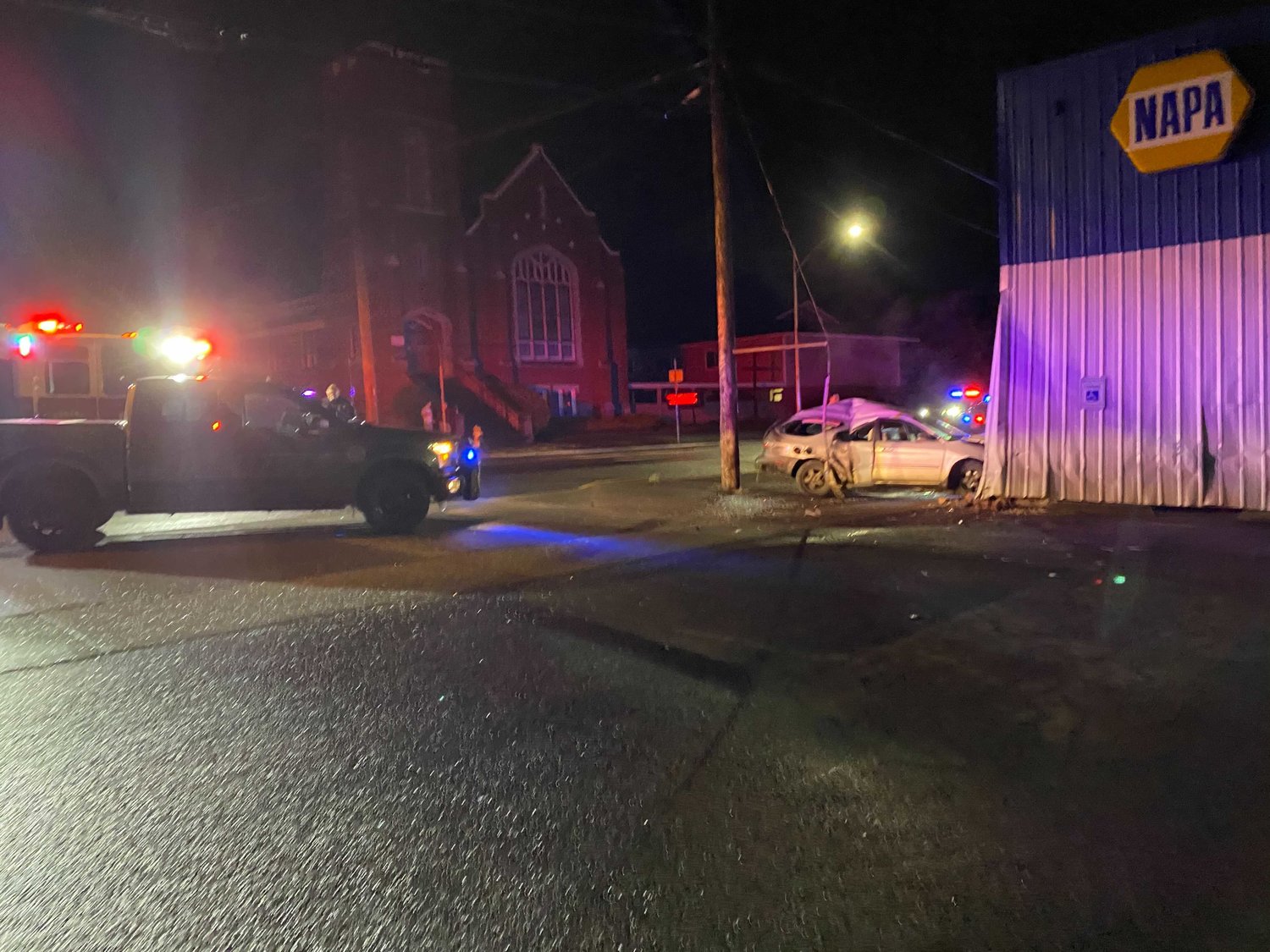 An Olympia man was arrested after high-speed police pursuit ended with the suspect’s vehicle striking the NAPA Auto Parts building in downtown Chehalis shortly after midnight on Tuesday. 