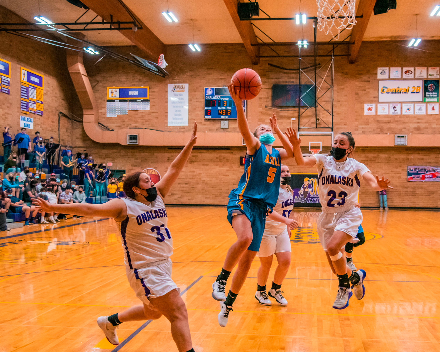 Adna’s Kaylin Todd (5) goes up for a layup during a game against Onalaska on Thursday.