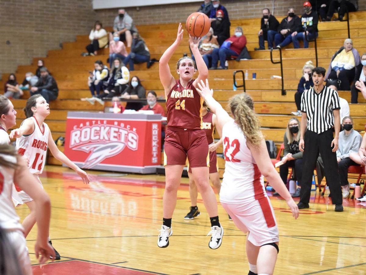 Winlock's Addison Hall (24) pulls up for a jumper against Castle Rock on Dec. 7.