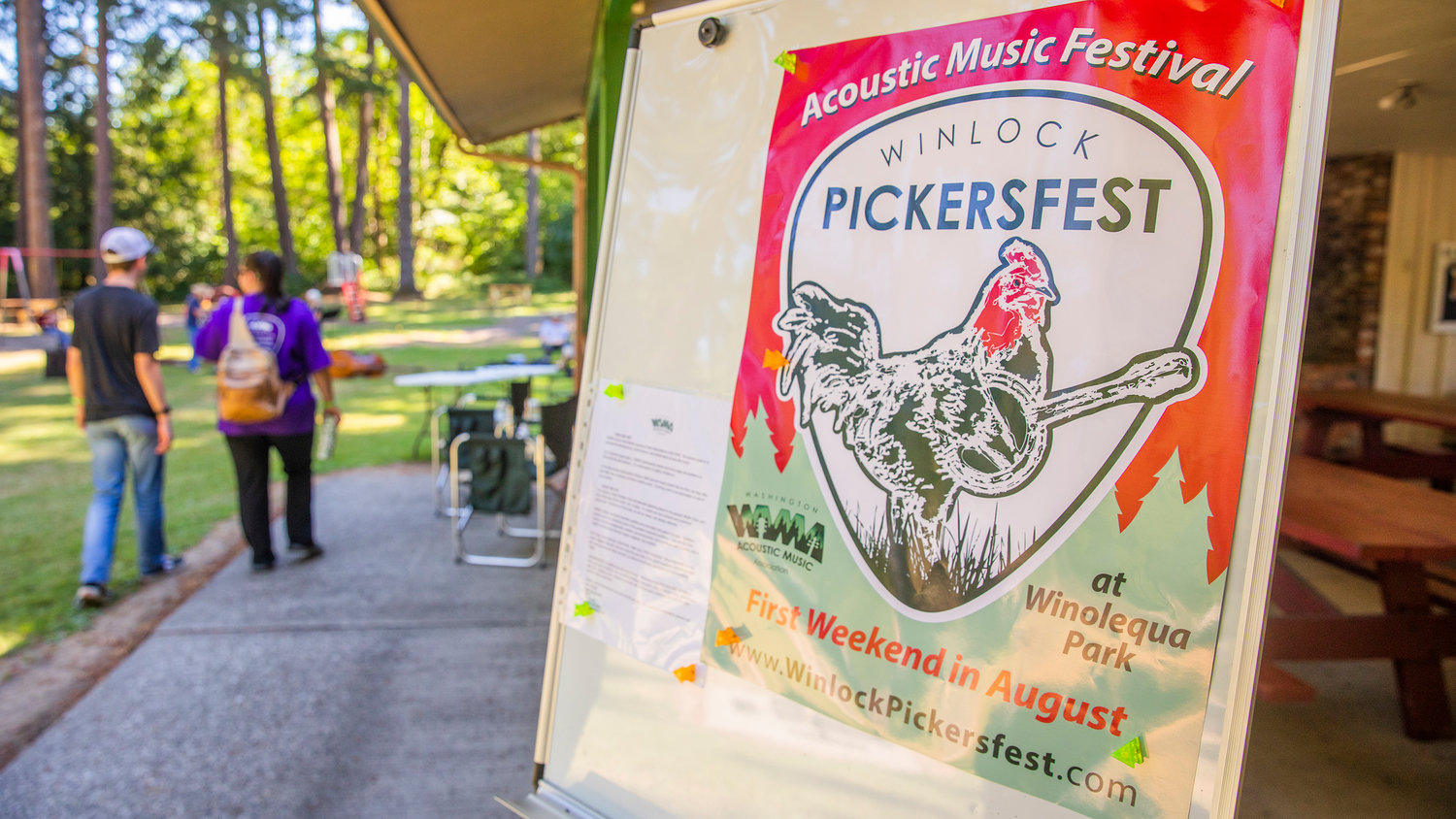 A sign for the Winlock Pickersfest is displayed Saturday morning at Winolequa Memorial Park.