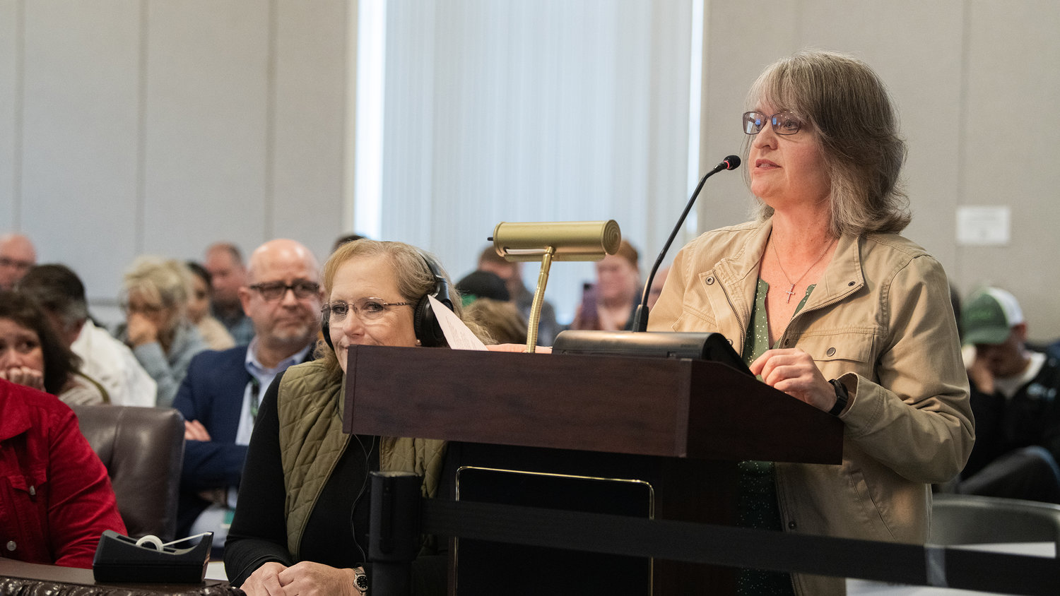 Patty Howard speaks out in opposition to an ordinance prohibiting unauthorized camping on county land and adopting a resolution for homeless camp removals and site clean ups on Tuesday in Chehalis.
