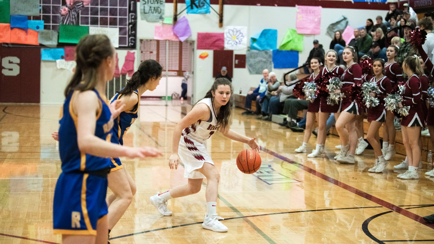 W.F. West’s Hadley Hoffman (1) dribbles during a game against Rochester in Chehalis Thursday night.
