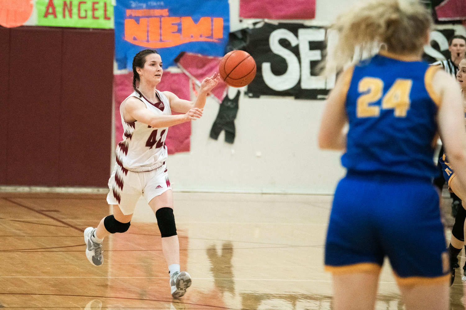 W.F. West’s Amanda Bennett (42) makes a pass during a game against Rochester in Chehalis Thursday night.
