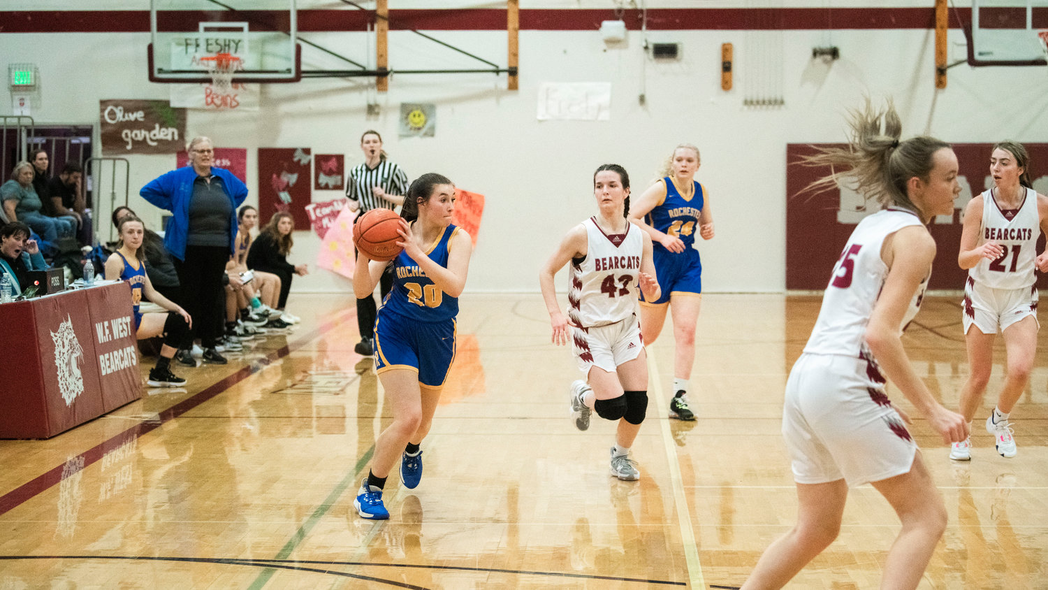 Rochester’s Roisin Stull (30) looks to pass during a game against W.F. West in Chehalis on Jan. 5.