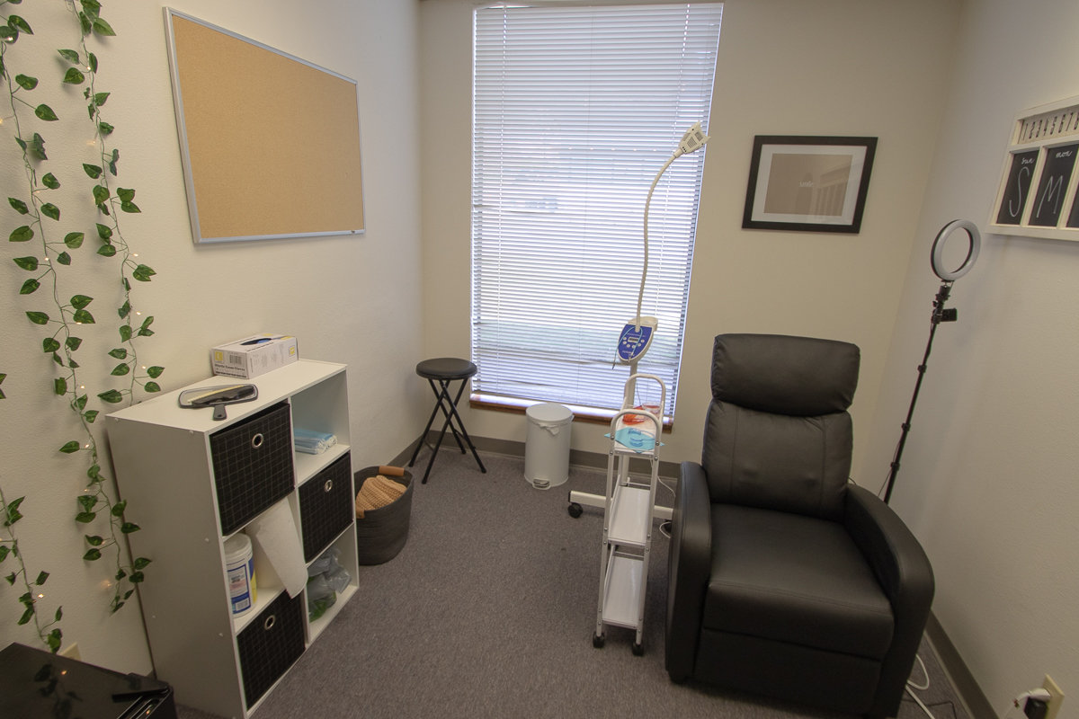 Located at 409 S. Market Blvd, suite #2, the SmileyG Teeth Whitening Clinic was opened last month by Idaho native Andie Williams. Teeth whitening sessions are by appointment only.