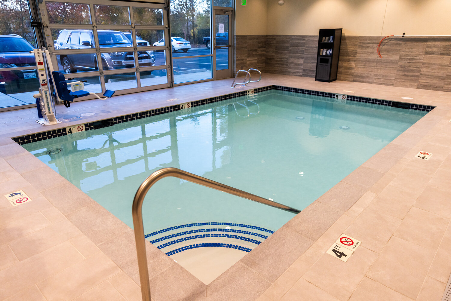La Quinta by Wyndham features a swimming pool in Centralia.