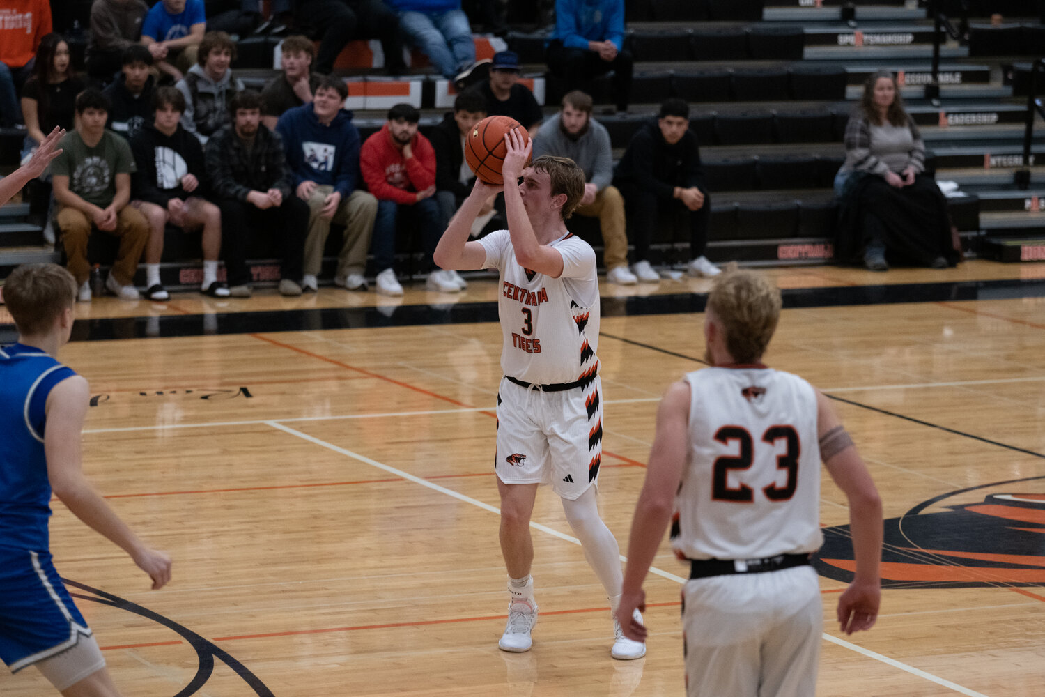 Cohen Ballard lines up a 3-pointer during the first half of Centralia's 64-60 loss to Elma on Dec. 4.